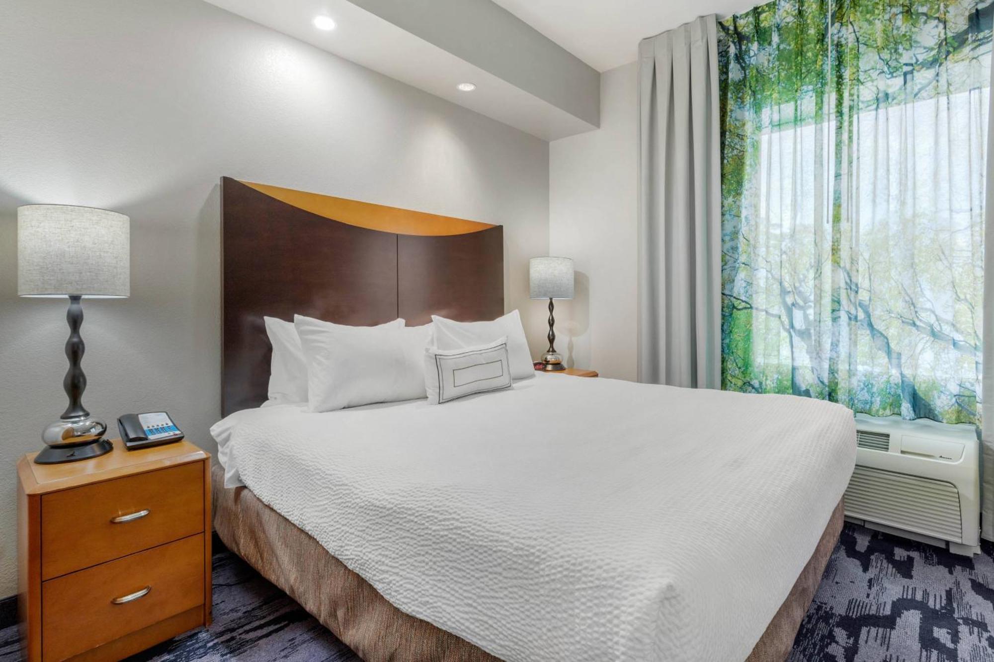 Fairfield Inn & Suites By Marriott Houston Конро Екстериор снимка